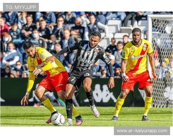 亚眠主场被图卢兹逼平,双方战成平局,亚眠对欧塞尔比分预测