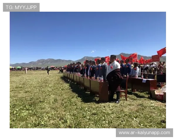 克罗地亚马术协会举办“Sinjska Alka”文化交流活动,促进传统文化传承。